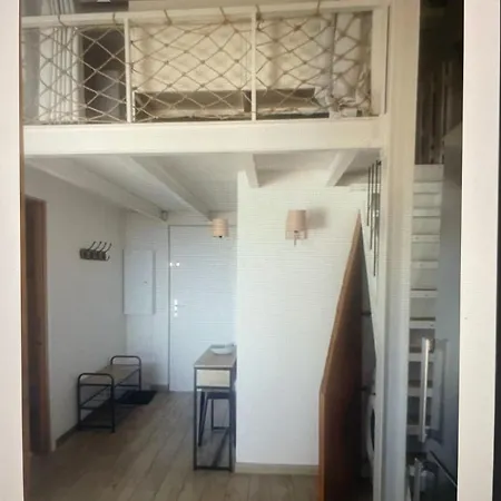 Open-plan T2 With Sea View