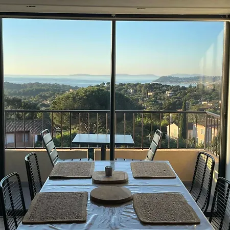 Open-plan T2 With Sea View Apartment