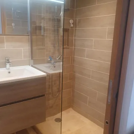 Open-plan T2 With Sea View La Croix-Valmer